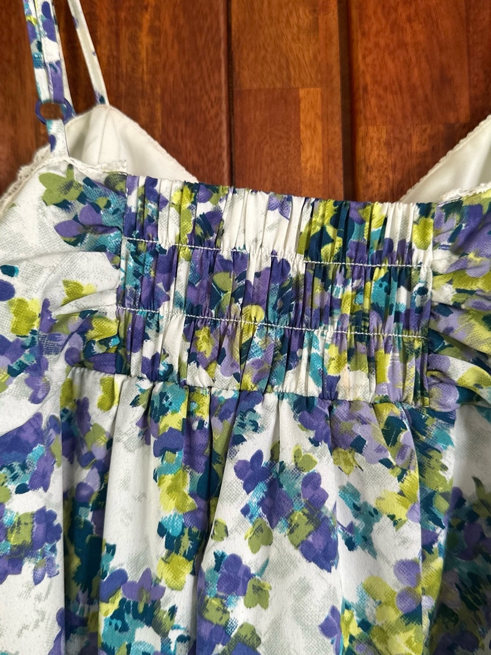 Jessica Simpson White Floral Sundress with Blue and Green Print - Picture 4 of 9